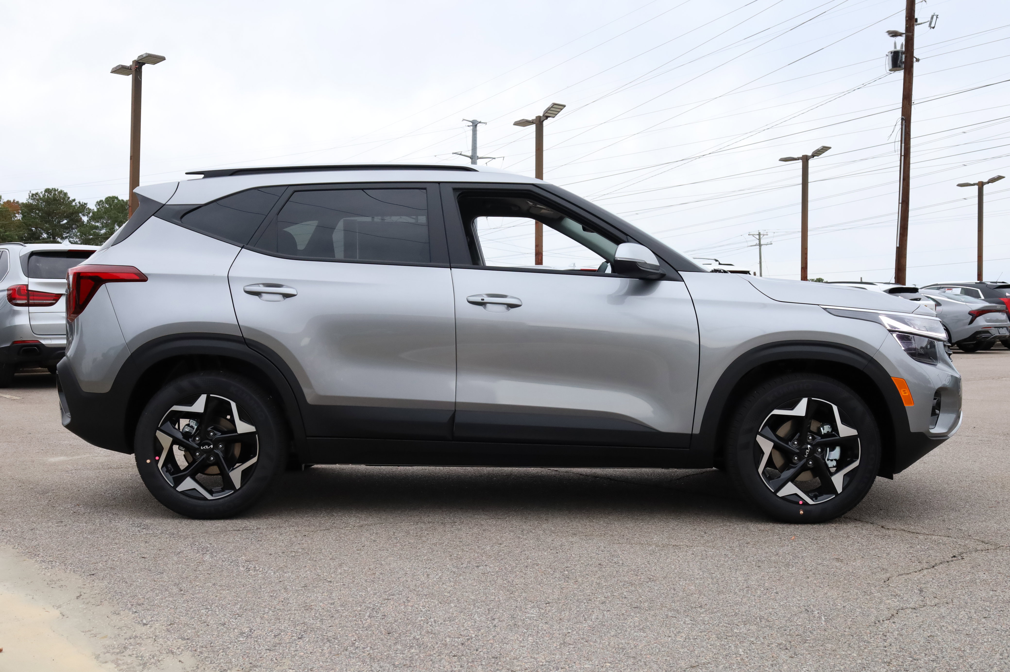 New 2026 Kia Seltos S image 6