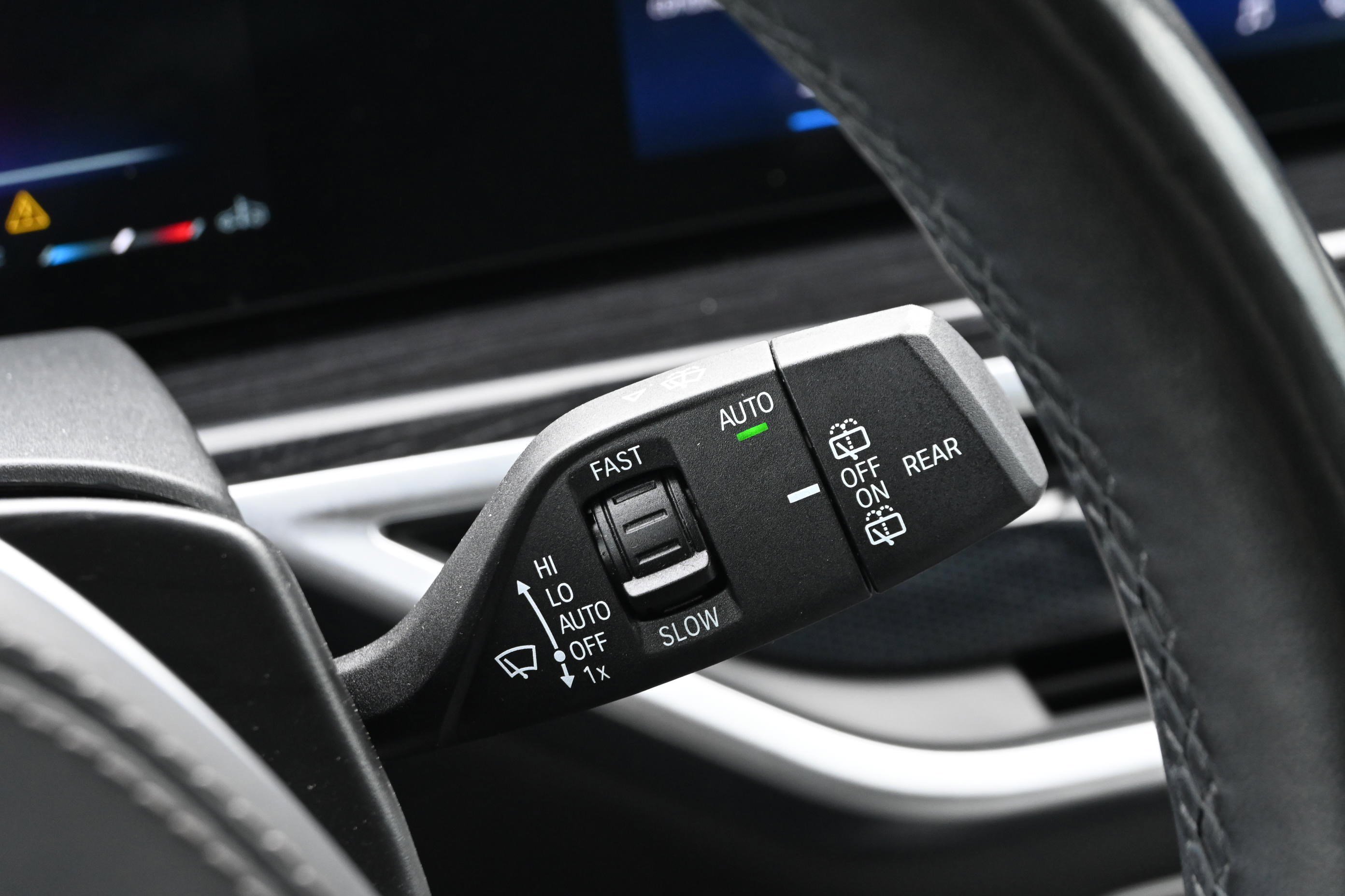 Certified 2024 BMW X5 xDrive40i w/ M Sport Package image 37