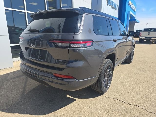 New 2026 Jeep Grand Cherokee L Summit image 10