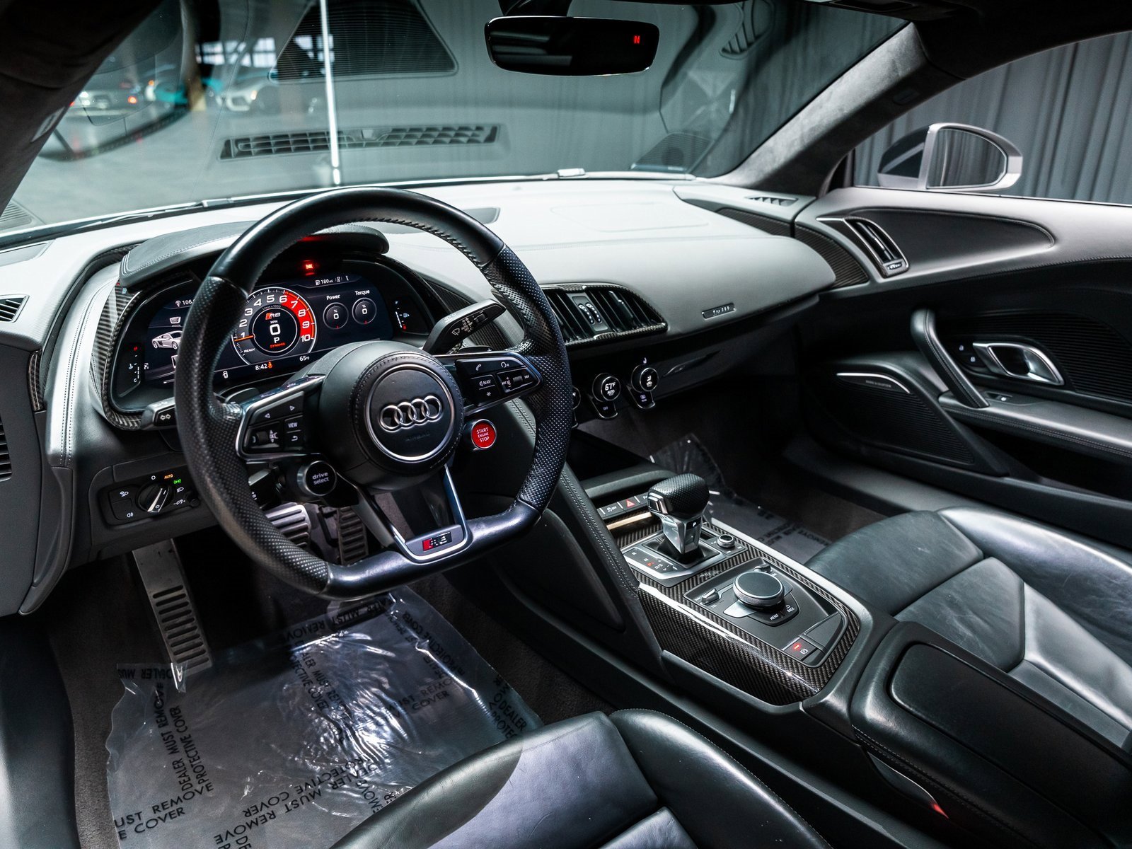 Used 2018 Audi R8 V10 w/ Premium Package image 71