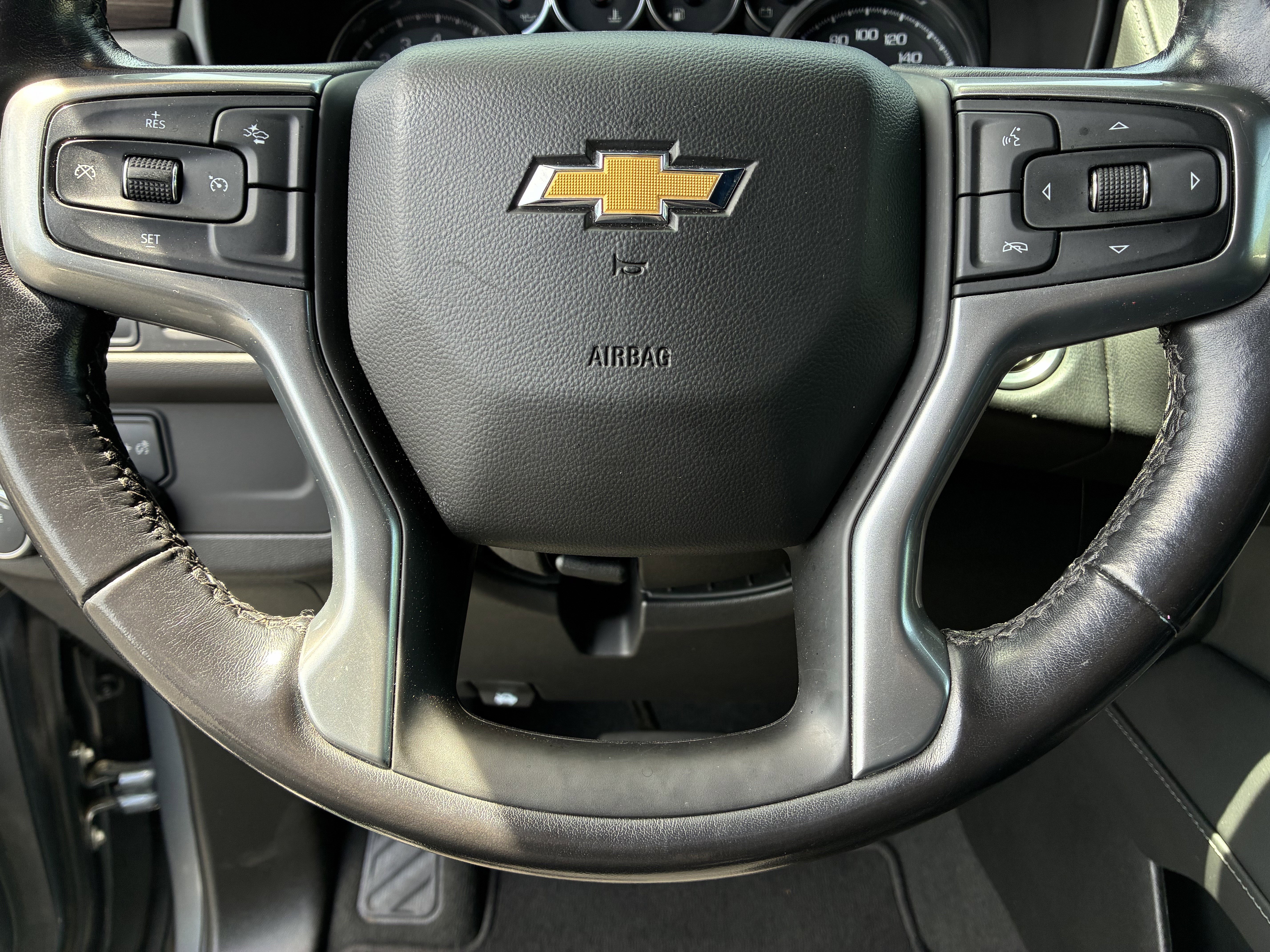 Used 2022 Chevrolet Suburban LS w/ Driver Alert Package AWD/4WD image 28