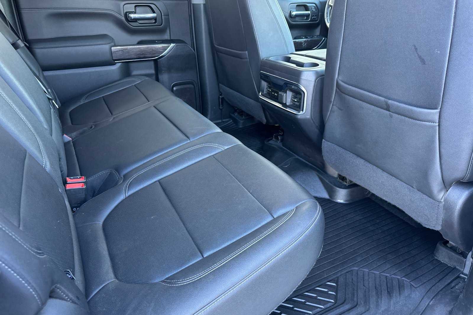 Used 2022 Chevrolet Silverado 1500 LTZ w/ LTZ Premium Package image 18