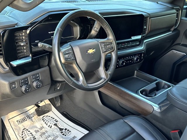 Used 2024 Chevrolet Silverado 3500 High Country w/ Z71 Off-Road Package image 9