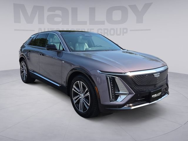 Used 2026 Cadillac Lyriq Premium Luxury w/ LPO, Floor Liner Package AWD/4WD image 7