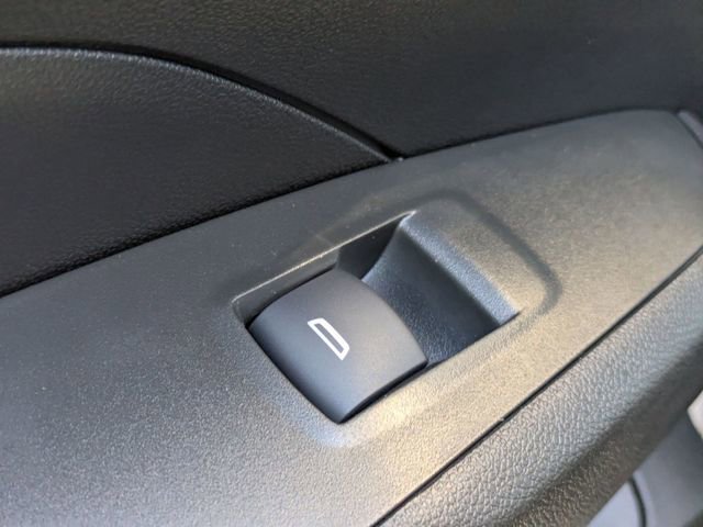 New 2026 Chevrolet Trax RS w/ Sunroof Package image 23