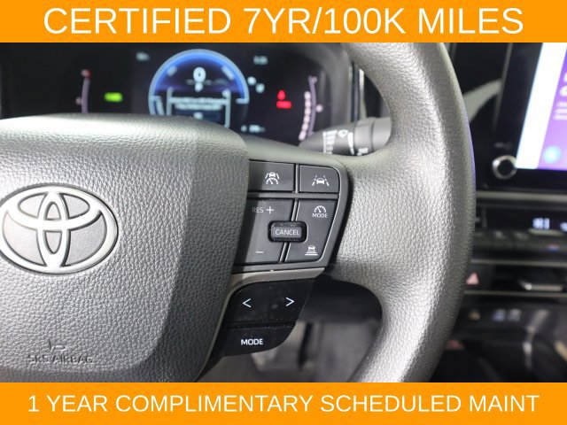 Used 2025 Toyota Camry LE FWD image 22