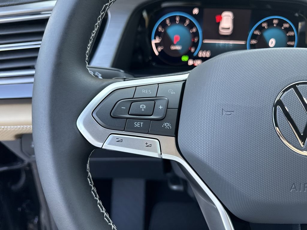 New 2026 Volkswagen Atlas Cross Sport SE image 22