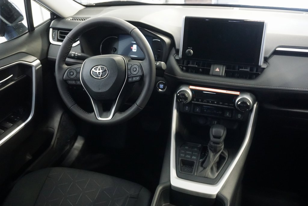 New 2025 Toyota RAV4 XLE image 30