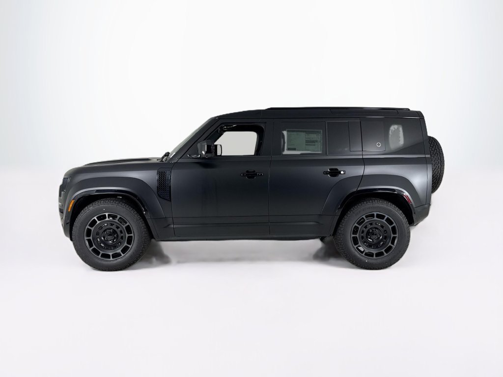 New 2026 Land Rover Defender 110 OCTA AWD/4WD image 2