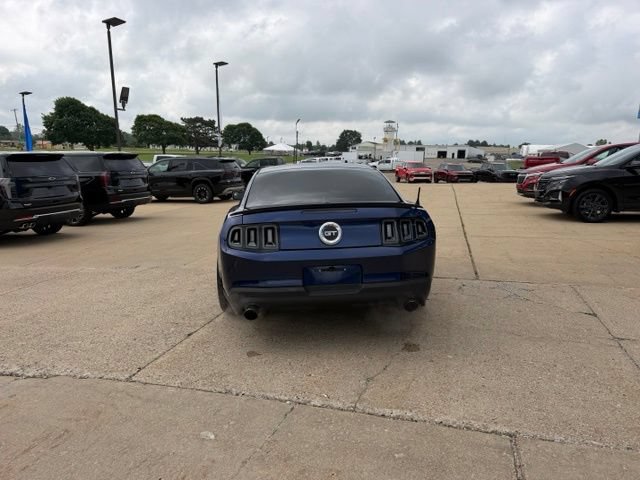 Used 2012 Ford Mustang GT Premium RWD image 4