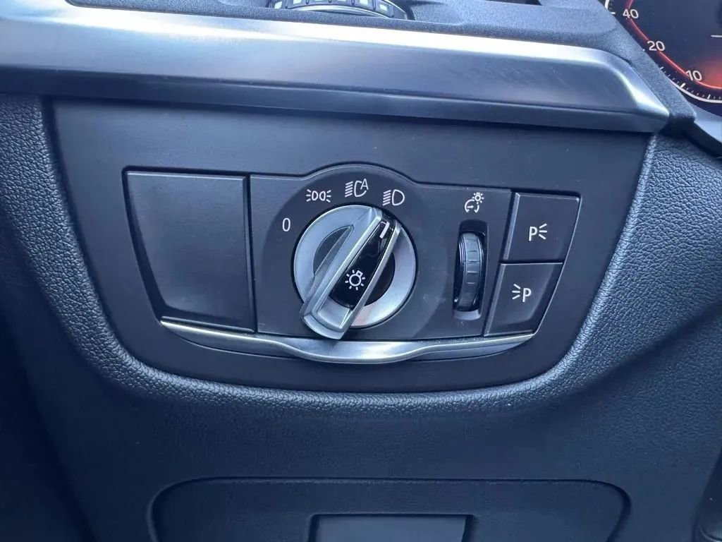 Used 2024 BMW X3 xDrive30i w/ Premium Essential Package image 20