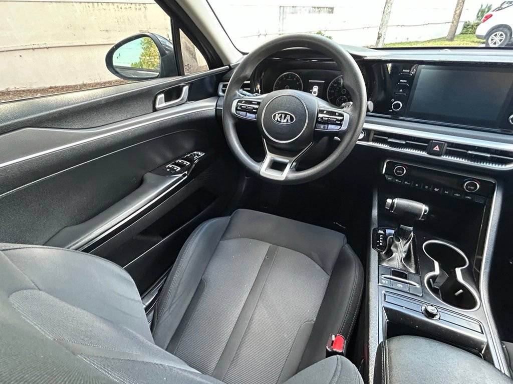 Used 2021 Kia K5 LXS FWD image 9