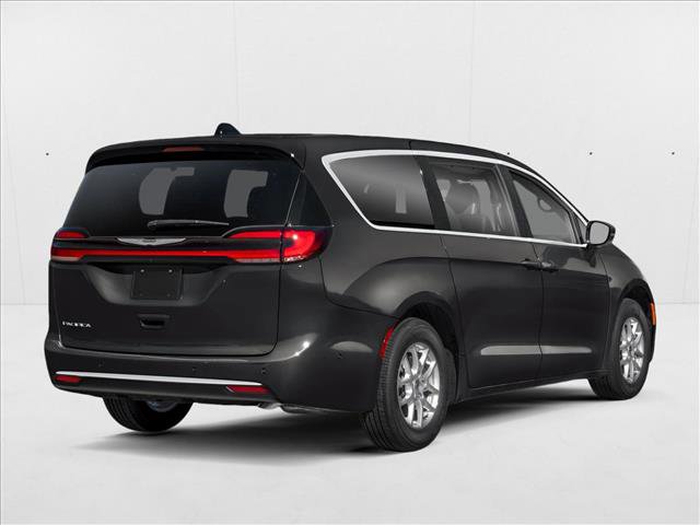 New 2026 Chrysler Pacifica Select image 2