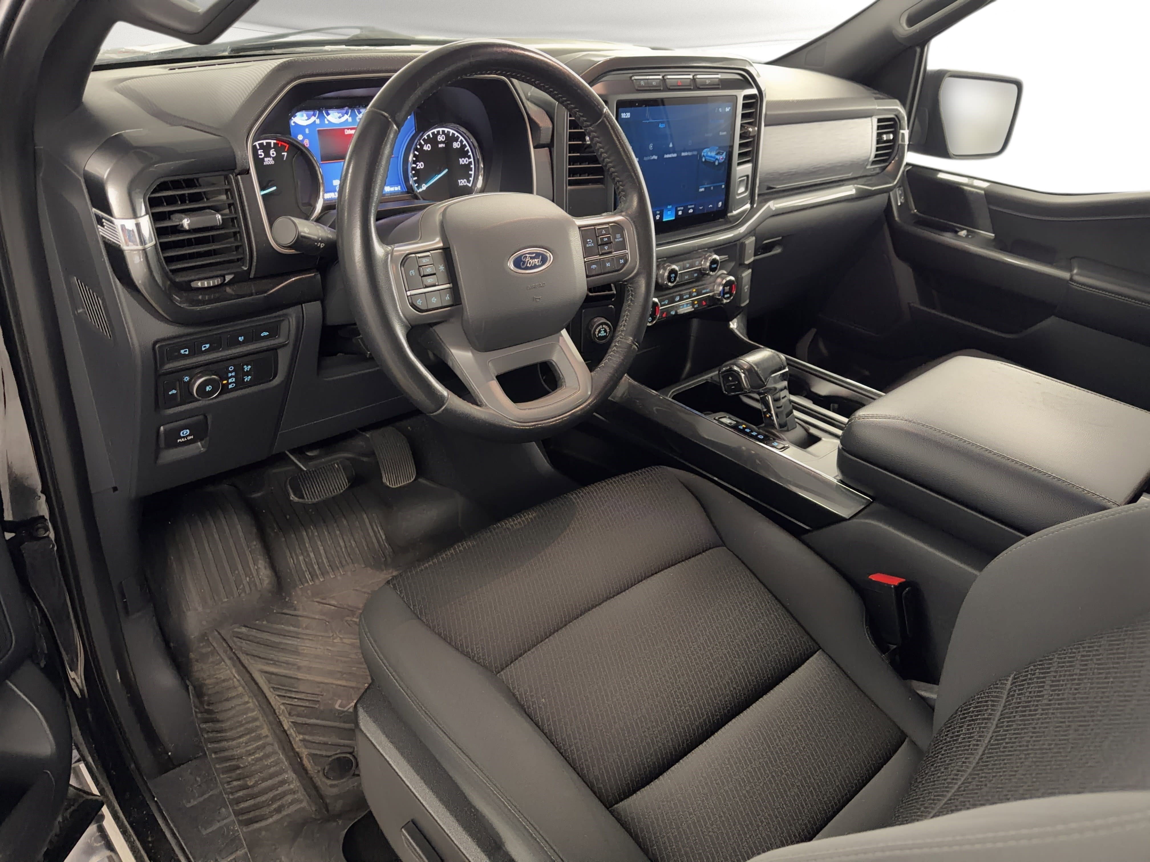 Used 2021 Ford F150 XLT w/ Equipment Group 302A High RWD image 4