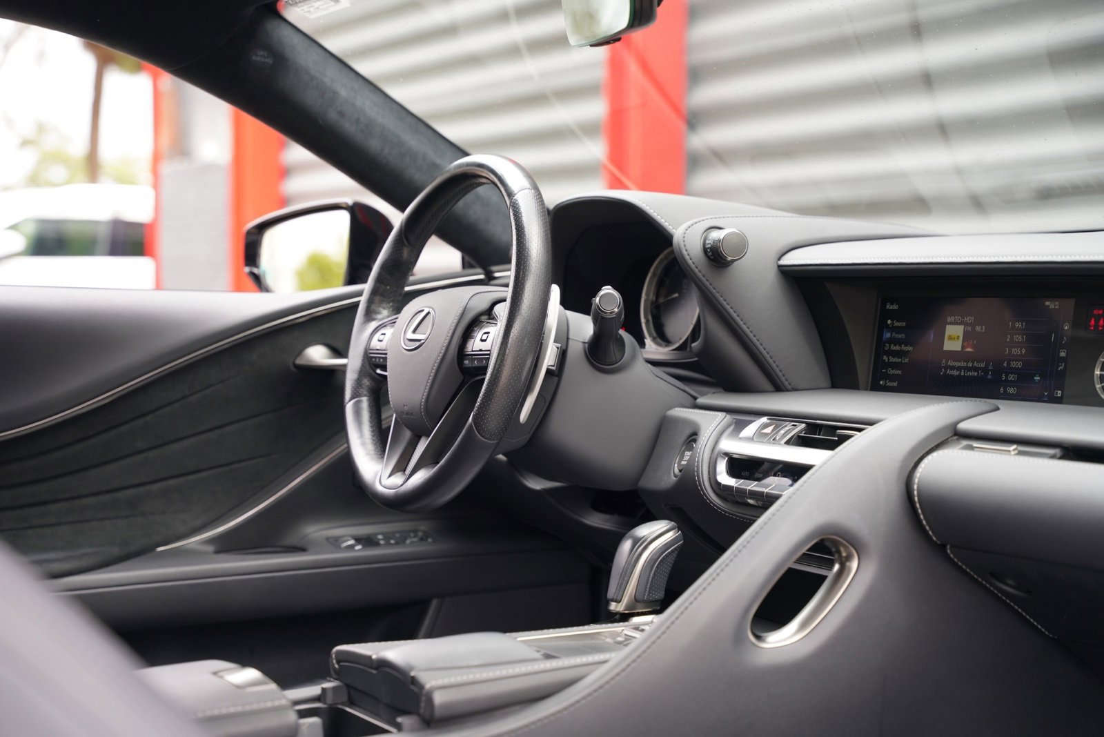 Used 2018 Lexus LC 500 Coupe w/ Touring Package image 24