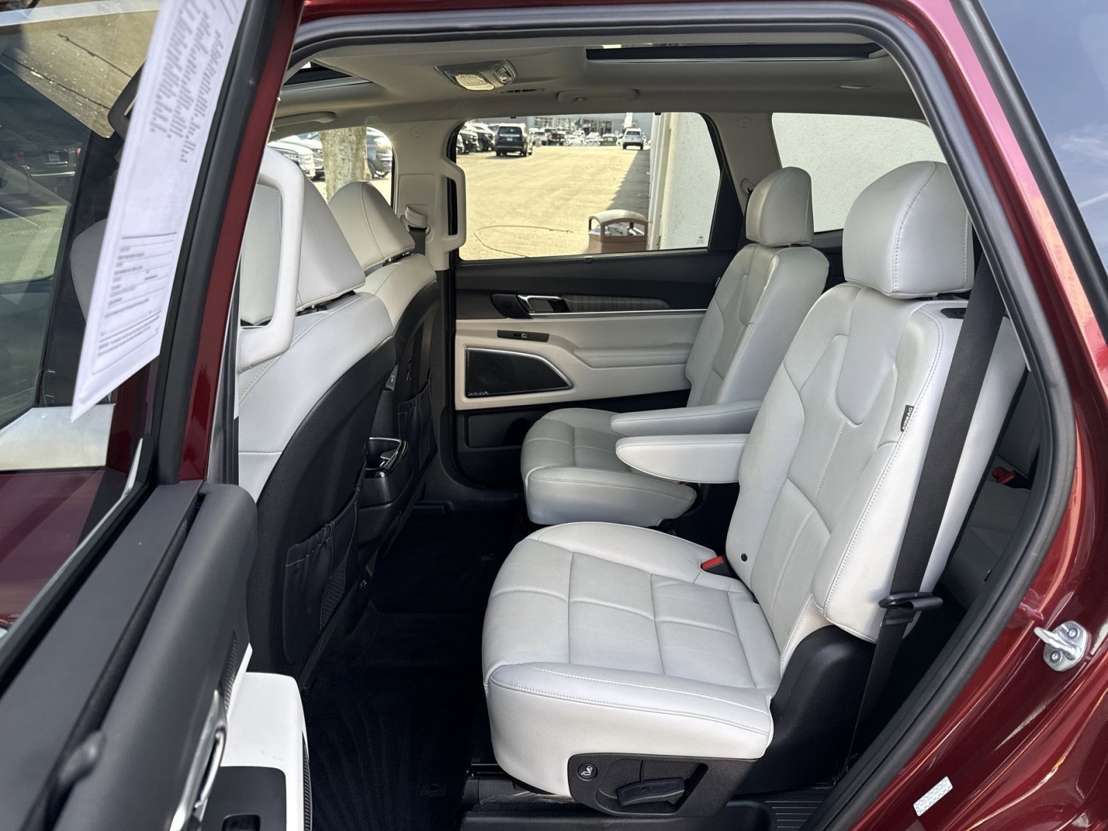 Used 2023 Kia Telluride SX image 25