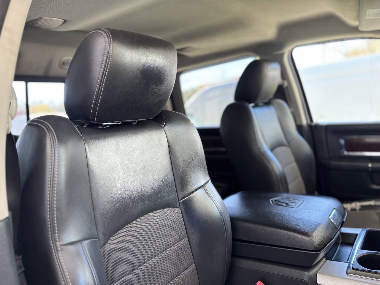 Used 2011 RAM 3500 Laramie AWD/4WD image 25