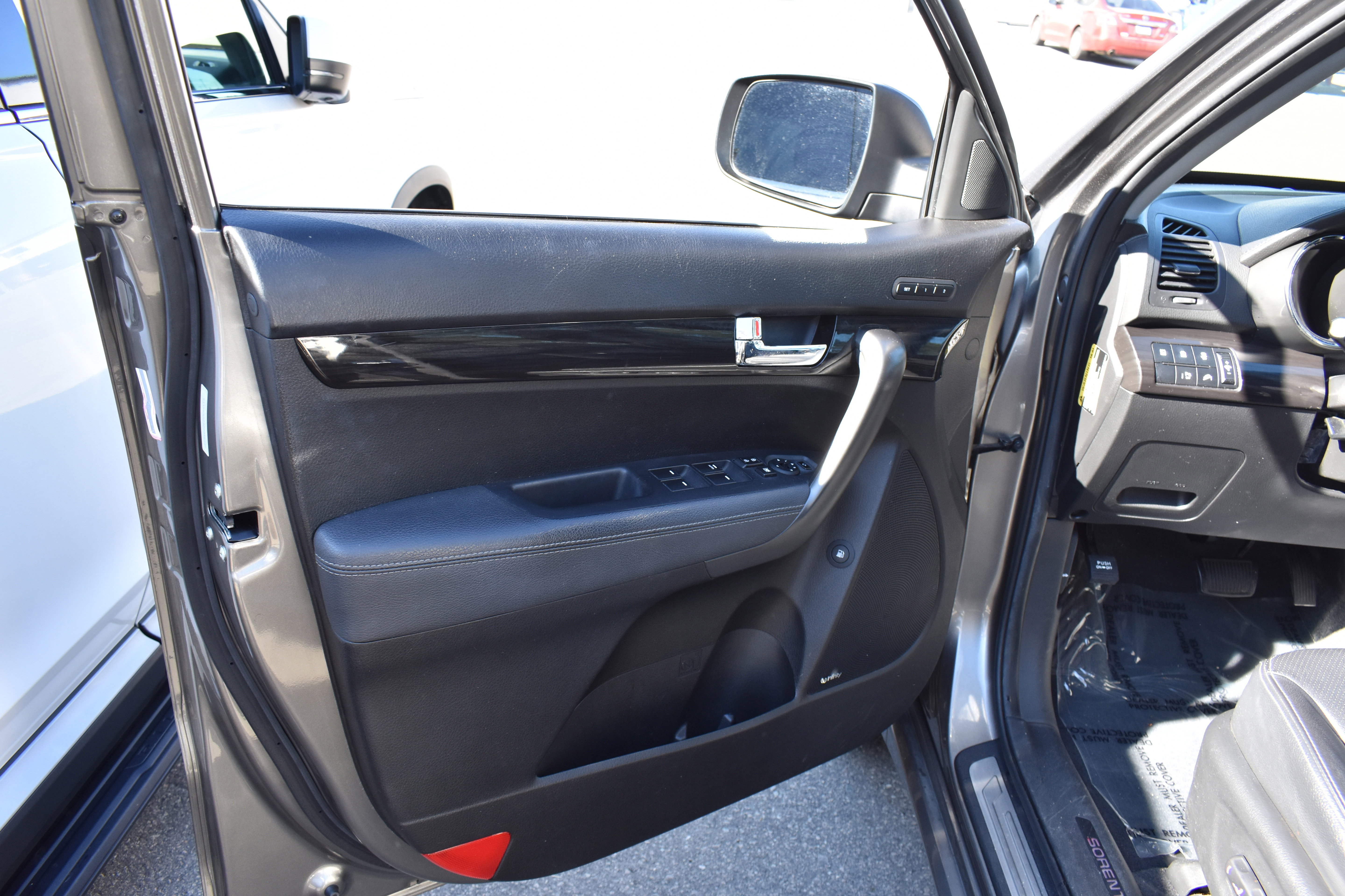 Used 2013 Kia Sorento SX w/ SX Premium Pkg image 26