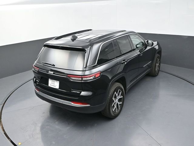 New 2025 Jeep Grand Cherokee Limited w/ Luxury Tech Group II image 18