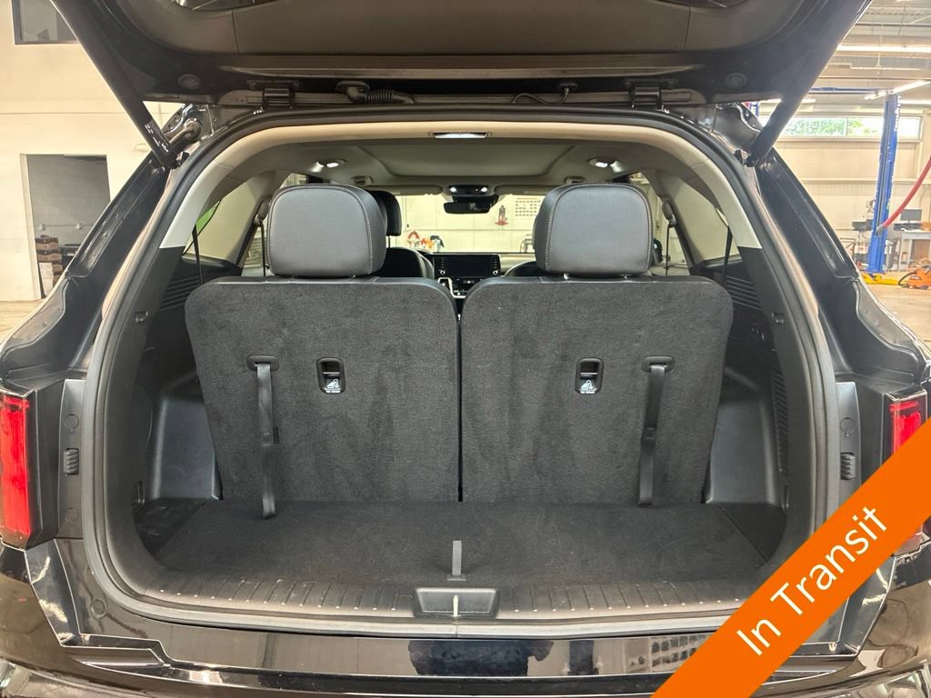Certified 2023 Kia Sorento SX AWD/4WD image 3