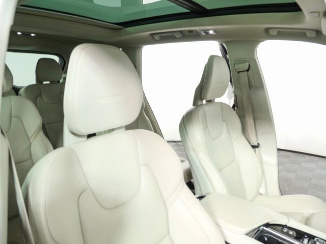 Used 2020 Volvo XC90 T6 Inscription w/ Protection Package Premier image 24