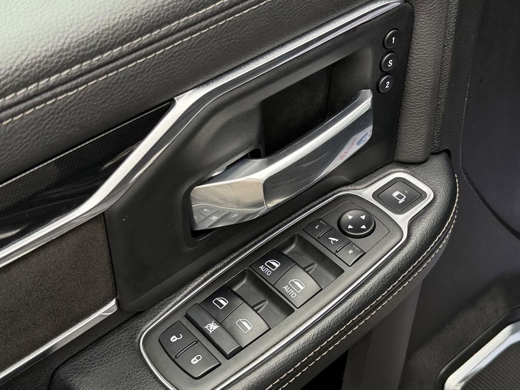 Used 2021 RAM 2500 Laramie image 17