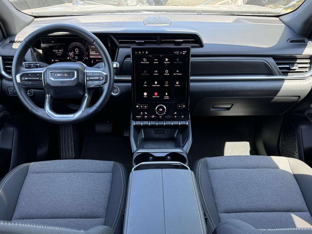 Used 2026 GMC Terrain Elevation FWD image 2