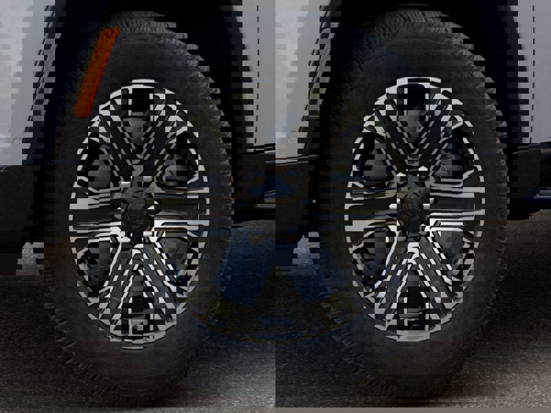 New 2026 Jeep Grand Wagoneer 4x4 w/ Premium Group I image 8