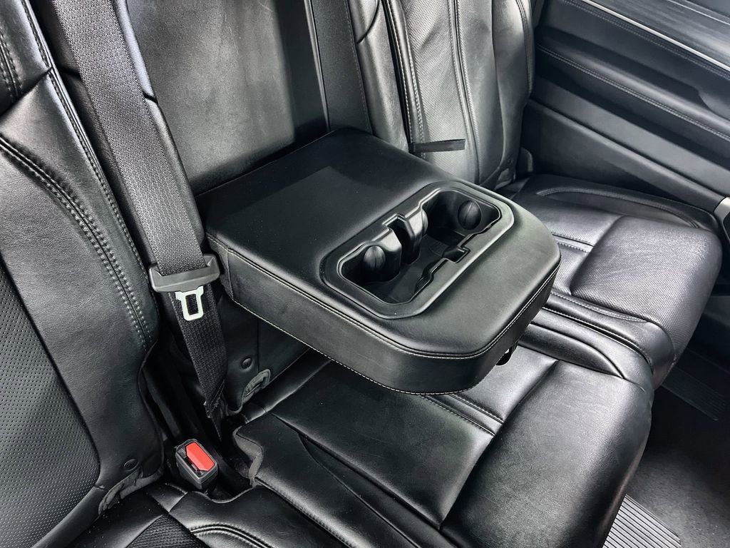 Used 2024 Jeep Wagoneer Series II w/ Flexible Seating Group AWD/4WD image 25