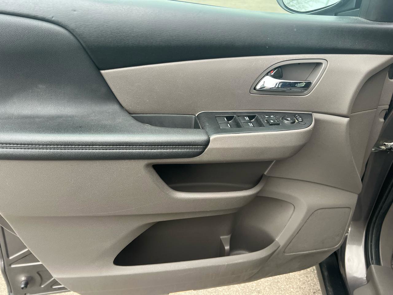 Used 2014 Honda Odyssey EX image 11