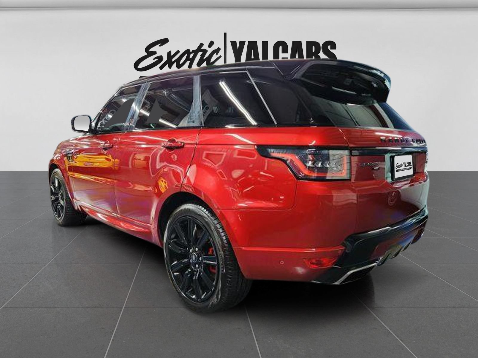 Used 2021 Land Rover Range Rover Sport HST AWD/4WD image 4