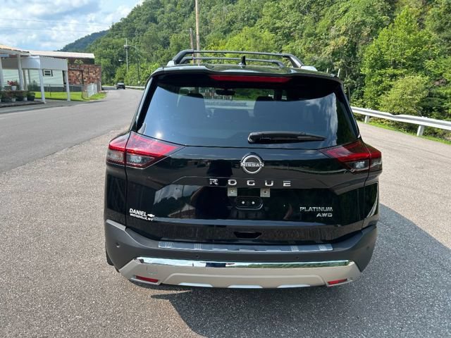 Used 2023 Nissan Rogue Platinum w/ Platinum Premium Package AWD/4WD image 10
