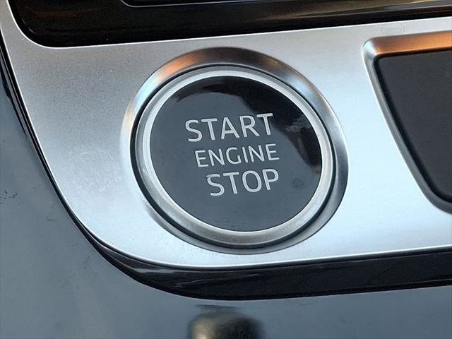 Certified 2022 Audi Q8 Premium image 25