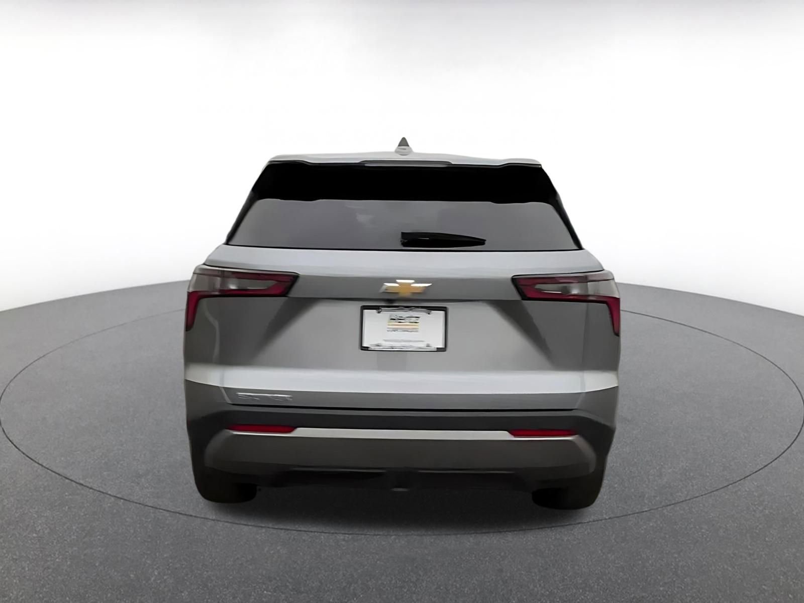 Used 2025 Chevrolet Equinox LT image 12