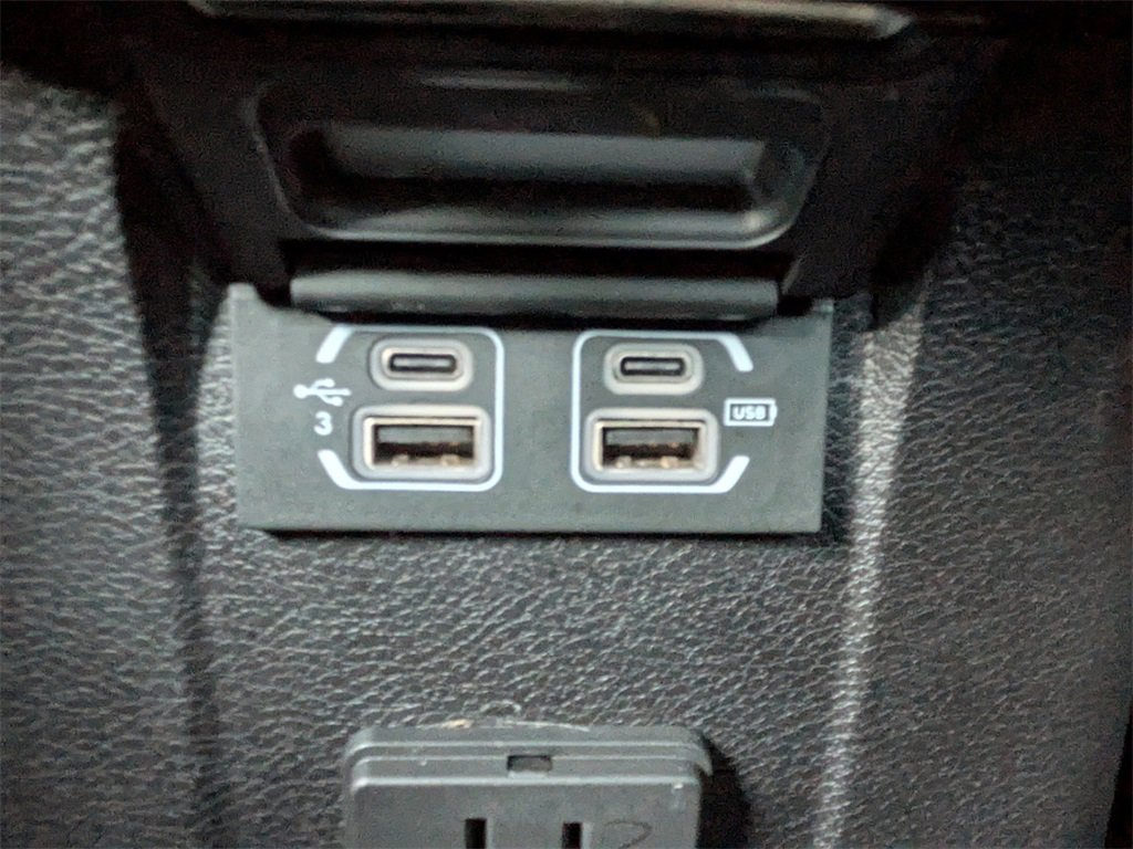 Used 2020 Jeep Gladiator Sport w/ Quick Order Package 24S image 13