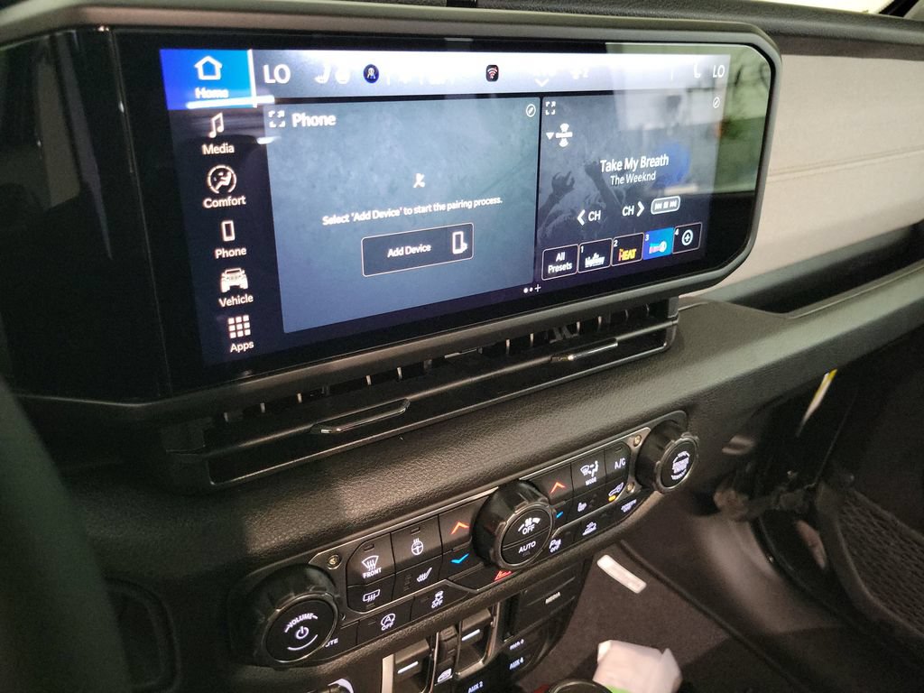 New 2026 Jeep Gladiator Sport AWD/4WD image 18