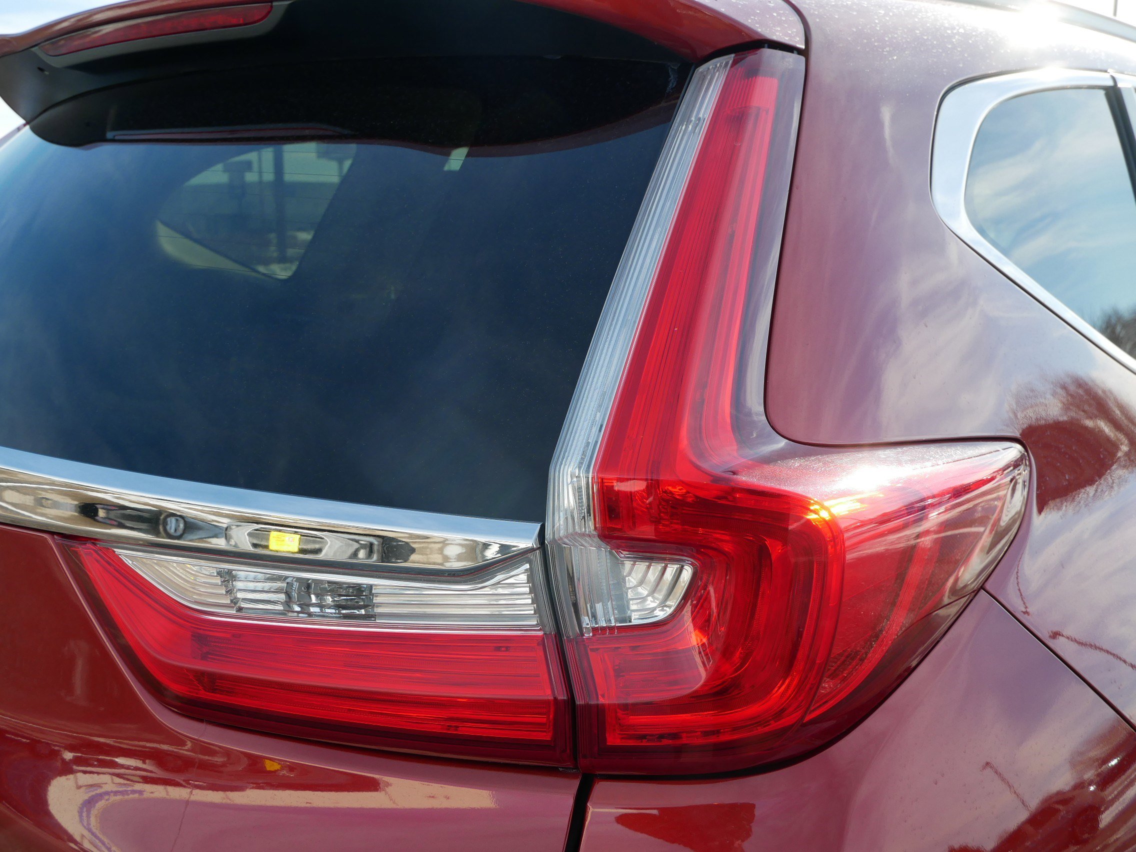 Used 2018 Honda CR-V Touring image 17