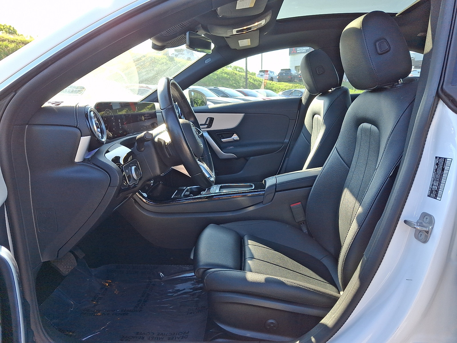 Used 2025 Mercedes-Benz CLA 250 4MATIC image 13