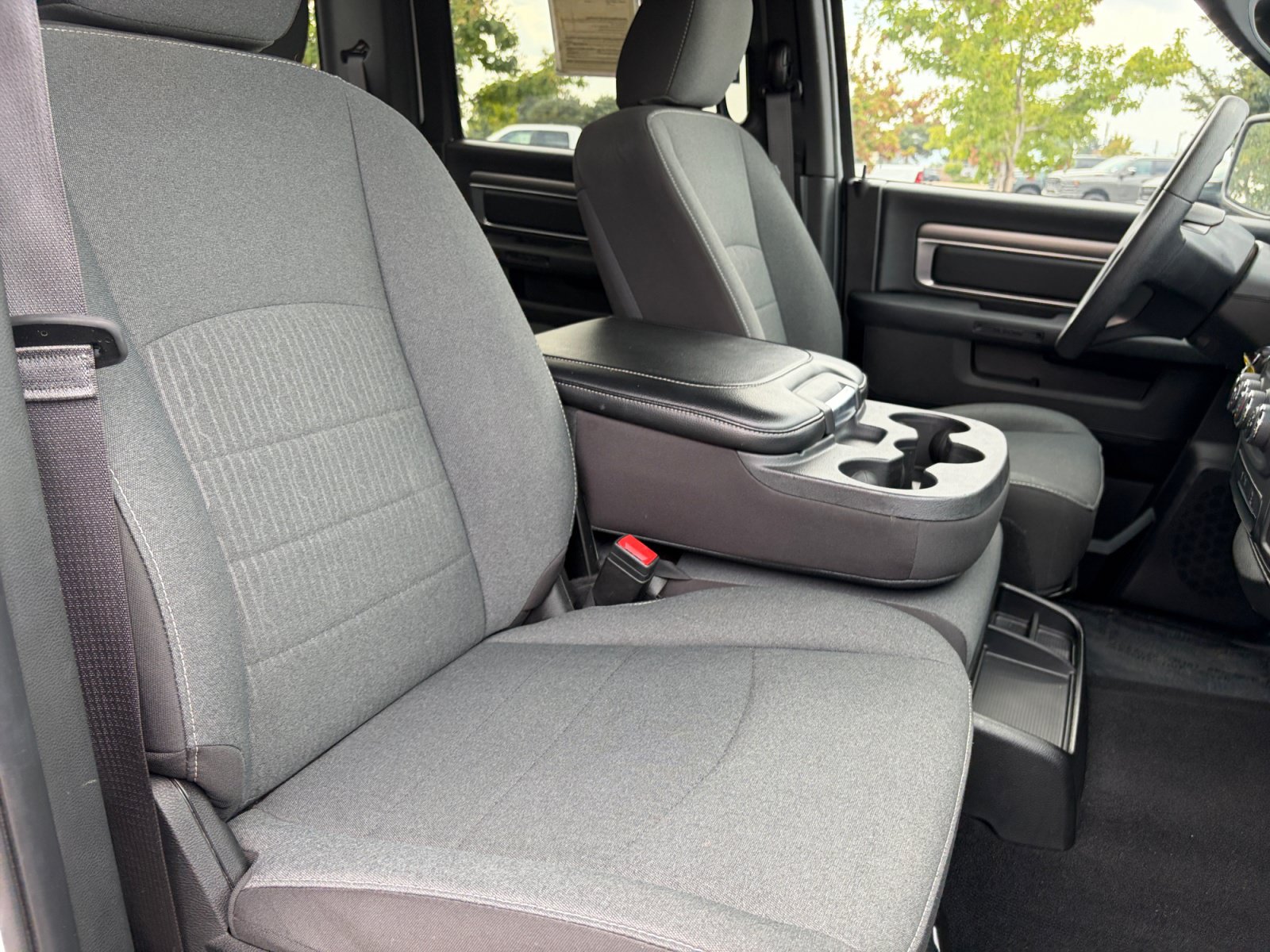 Used 2024 RAM 1500 Warlock AWD/4WD image 31