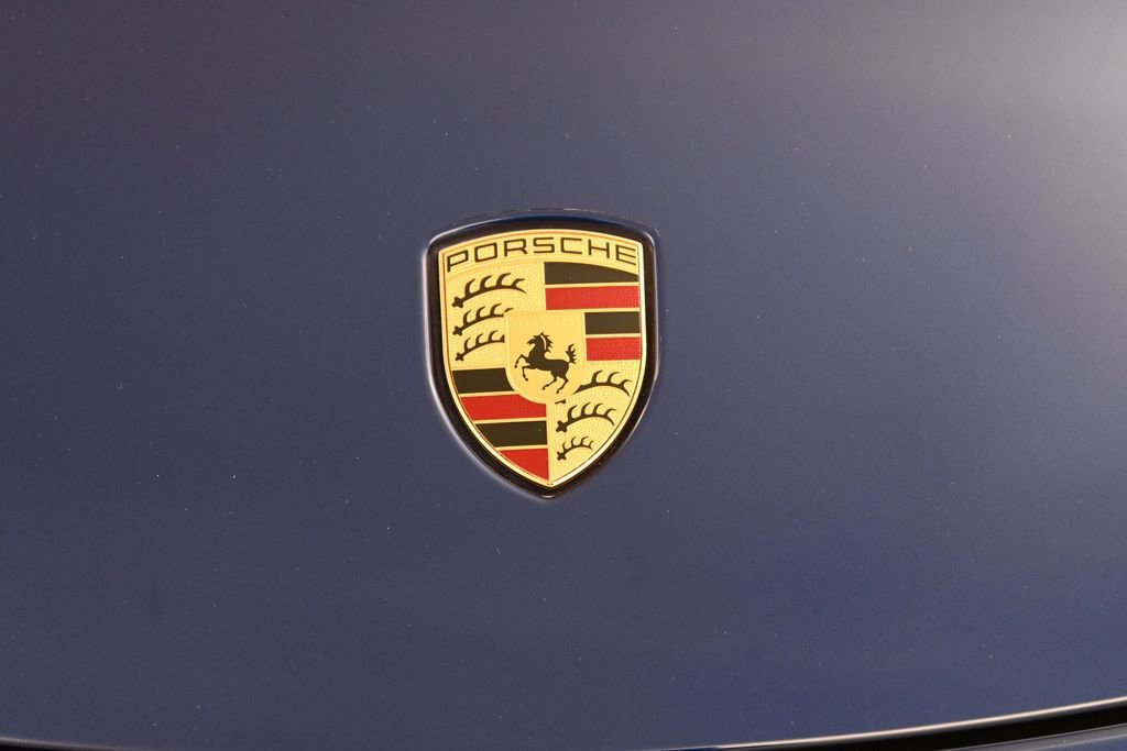 Certified 2025 Porsche 718 Cayman S RWD image 31