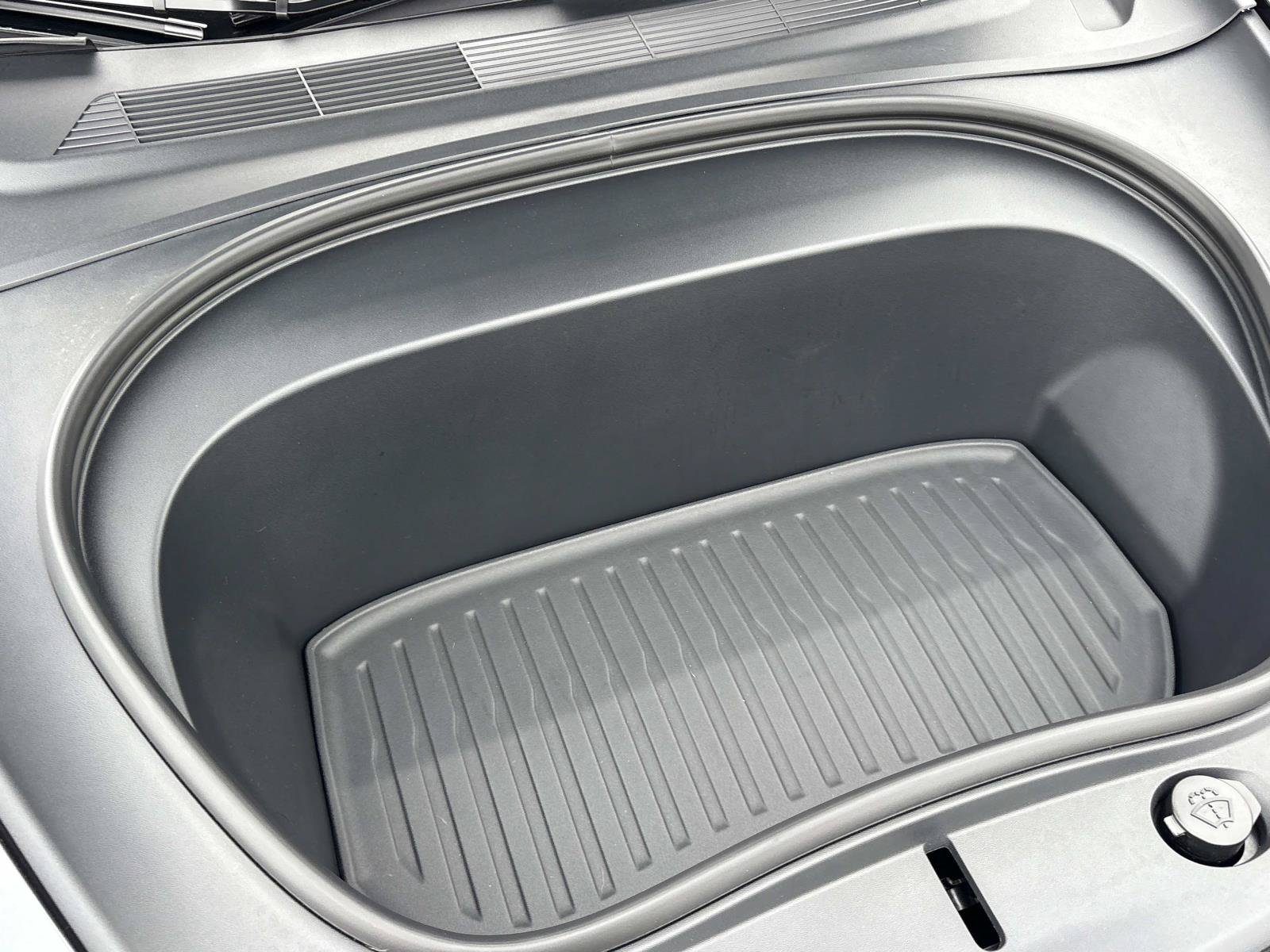 Used 2026 Tesla Model 3 RWD image 30