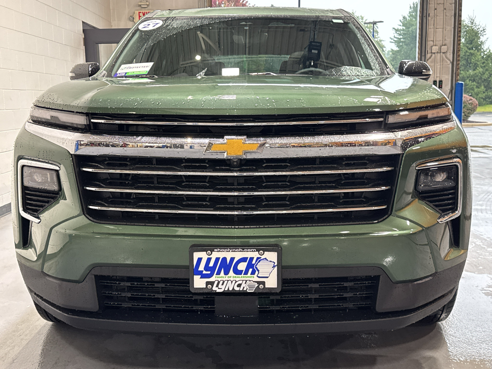 New 2027 Chevrolet Traverse LT w/ Sun and Wheel Package AWD/4WD image 8