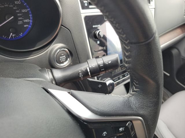 Used 2019 Subaru Outback 2.5i Limited AWD/4WD image 23