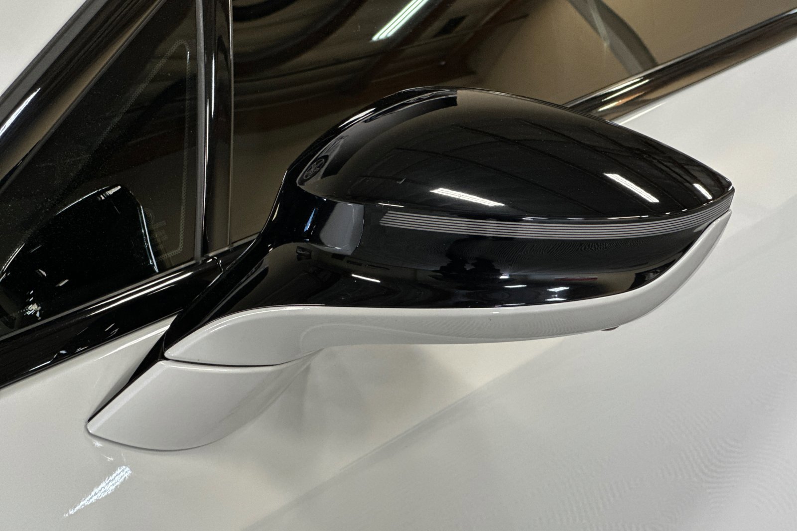 Used 2020 BMW i8 Coupe image 56