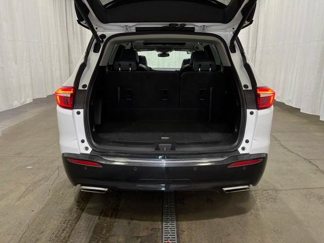Used 2019 Buick Enclave Essence AWD/4WD image 13