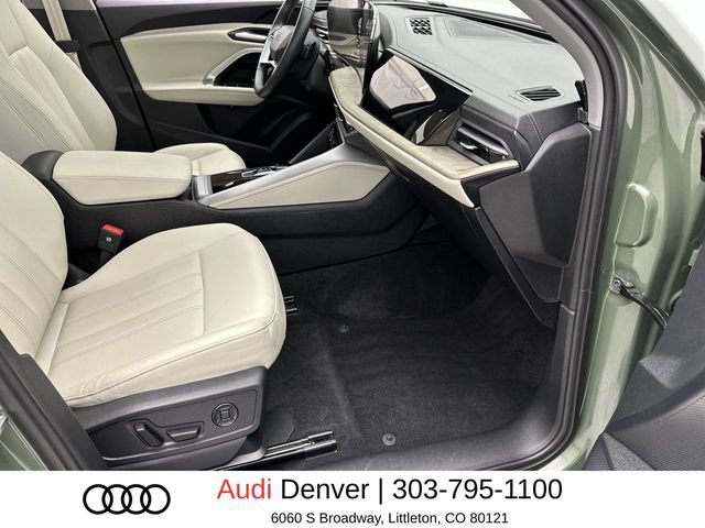 Used 2025 Audi Q5 Premium w/ Convenience Package AWD/4WD image 25