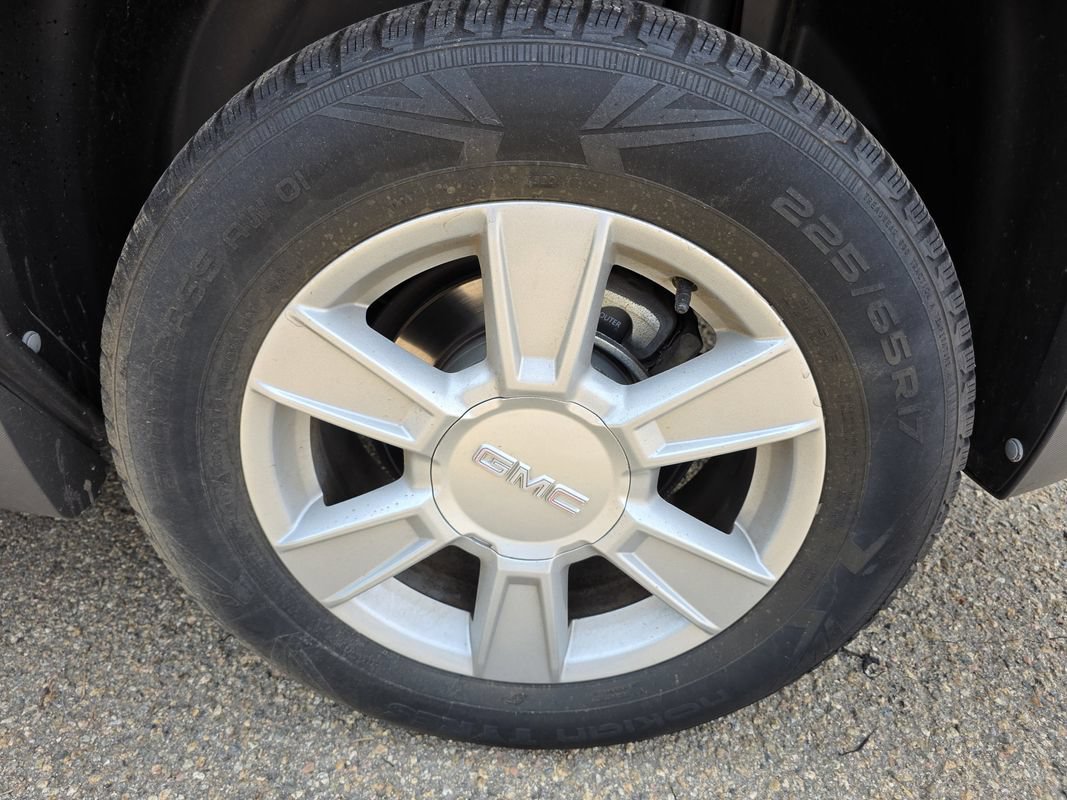 Used 2012 GMC Terrain SLE AWD/4WD image 37