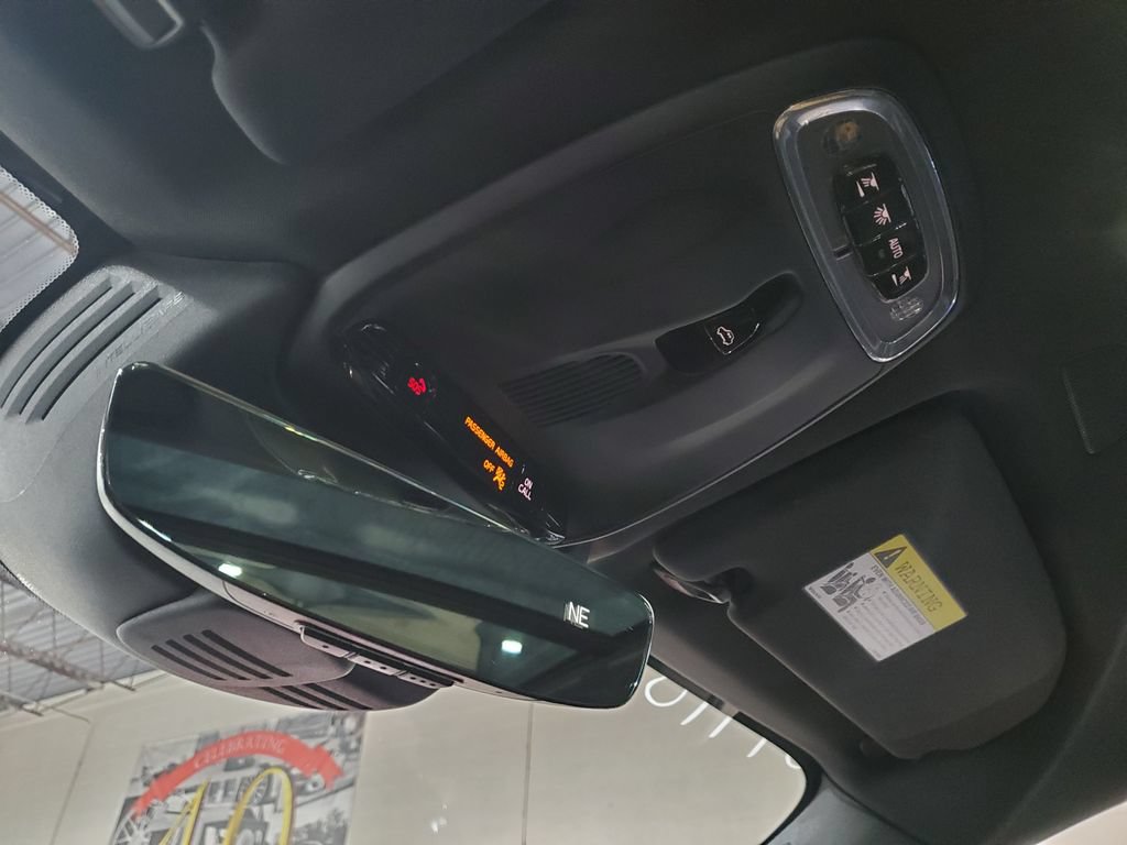 Used 2019 Volvo XC60 T5 Inscription w/ Protection Package Premier FWD image 32