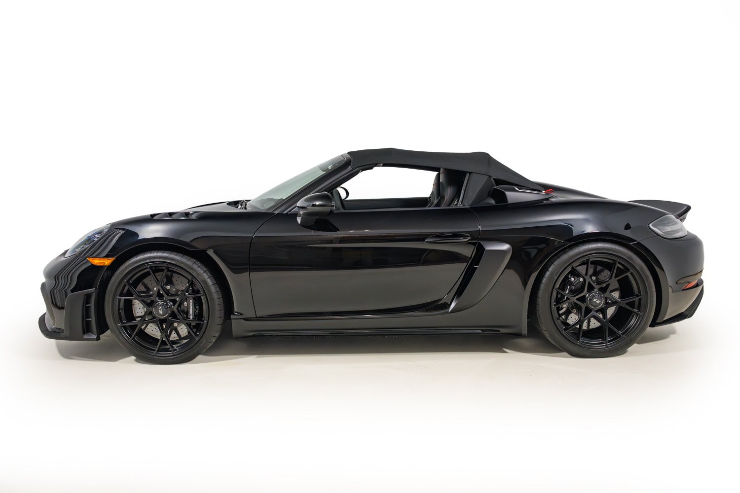 Used 2024 Porsche 718 Boxster Spyder RS w/ Light Design Package RWD image 12