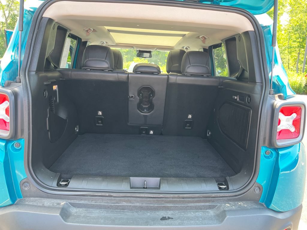 Used 2021 Jeep Renegade Limited w/ Sun & Sound Group AWD/4WD image 25